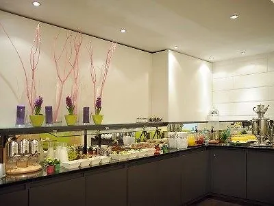 Ambassador 酒店 3*