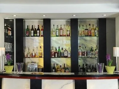 酒店 Ambassador 3*